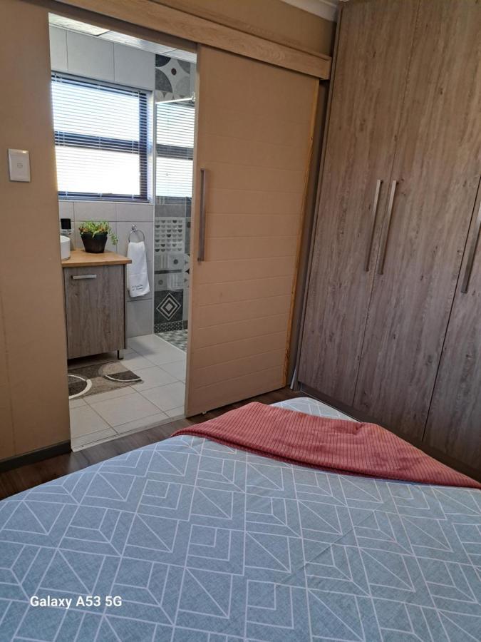 Ferienwohnung 2Fiftysix On Second Lüderitz Exterior foto